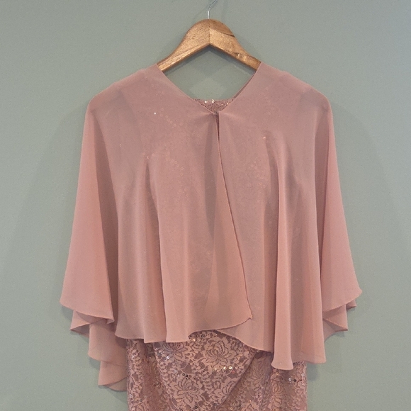 Oleg Casini Dusty Pink Mother Of The Bride Or Groom Gown With Shawl Size 6 - Picture 4 of 13